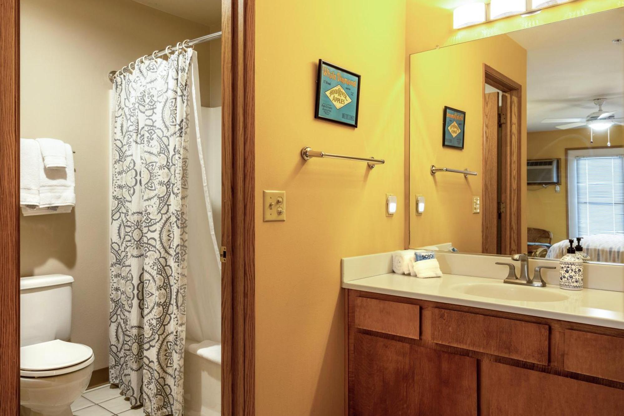 15 Lodge Hood River Extérieur photo