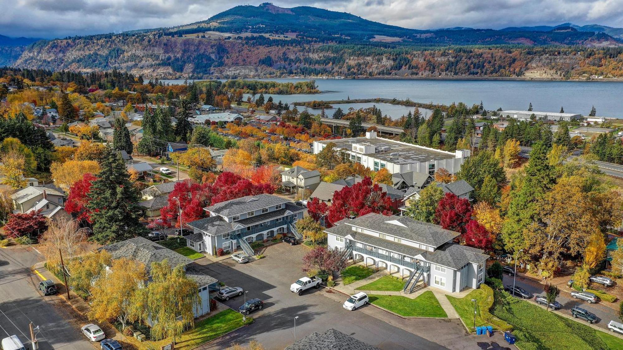 15 Lodge Hood River Extérieur photo