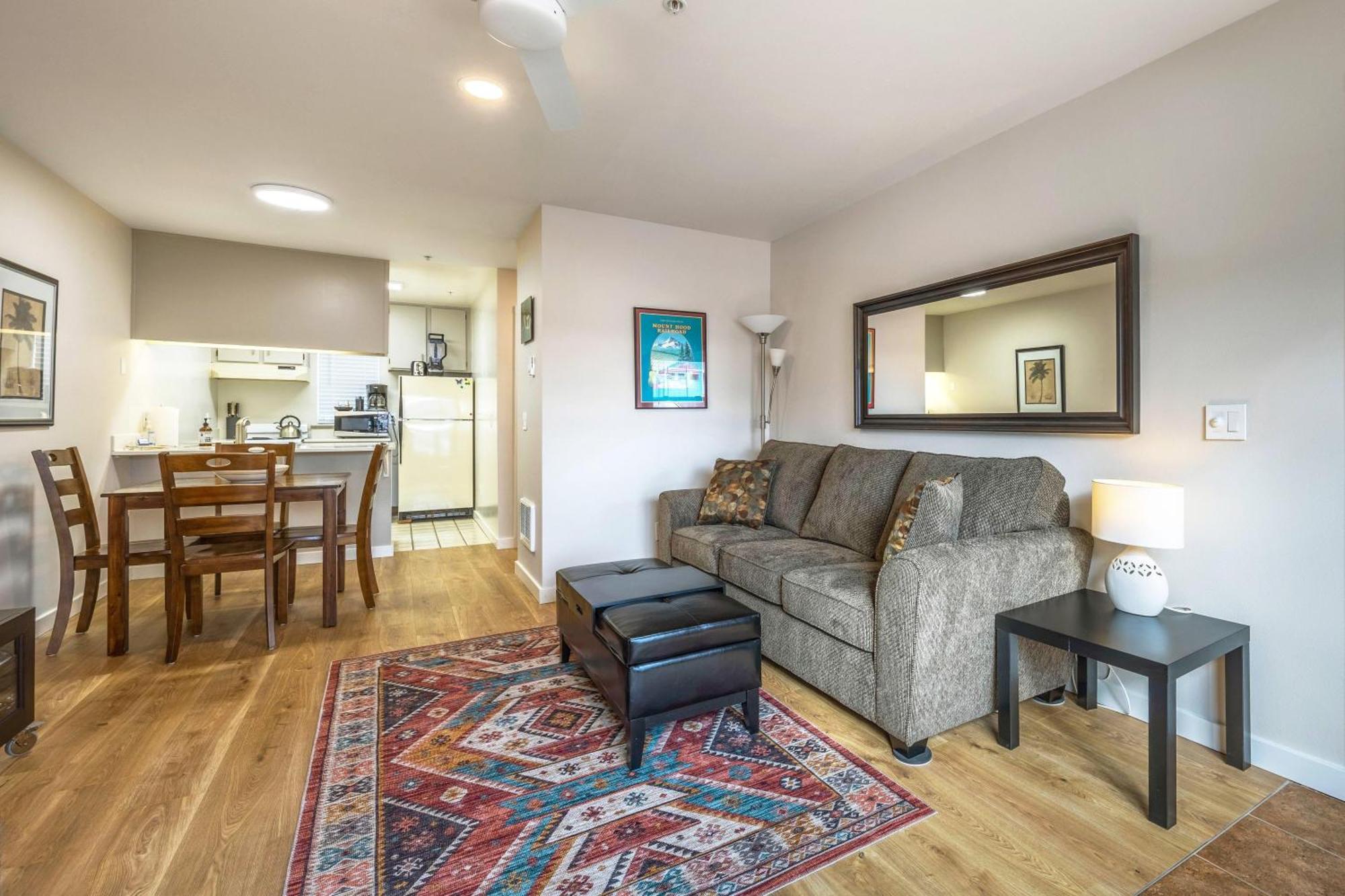 15 Lodge Hood River Extérieur photo